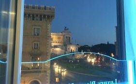 Piazza Venezia Luxury Suite ローマ