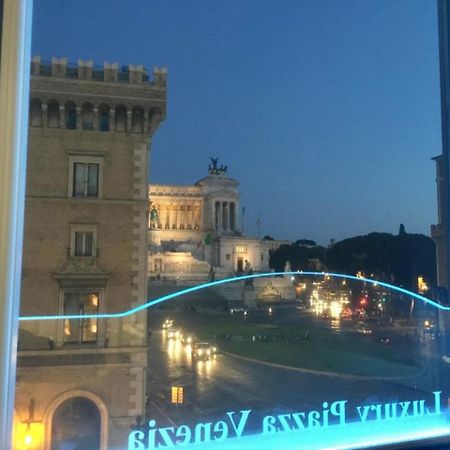 Piazza Venezia Luxury Suite ローマ エクステリア 写真